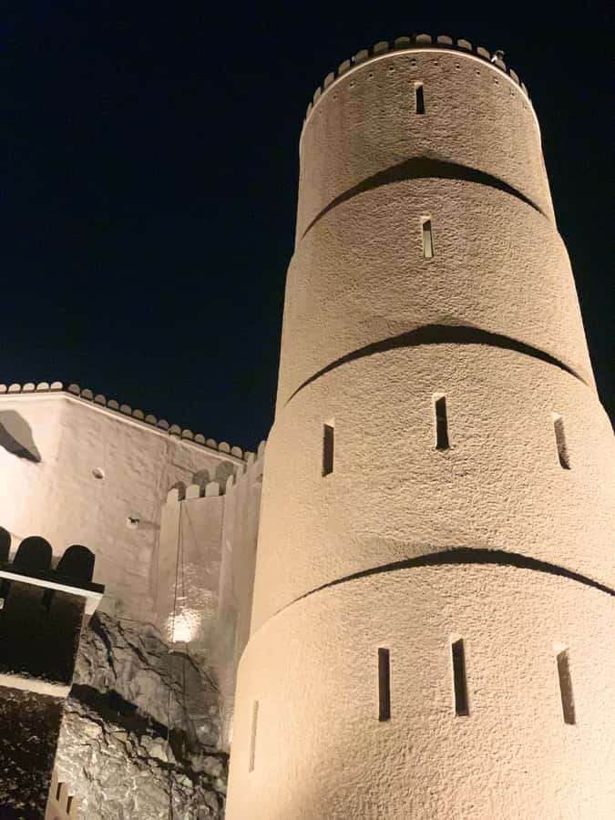 Muscat: Evening Group City Guided Tour with Free Dinner - Fort views around Al-Mirani