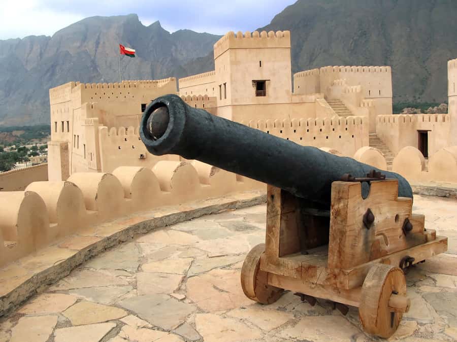 Muscat: full day tour to Nakhal, Rustaq and hot springs - Al-Hazm Castle, Rustaq’s strongest historic stop