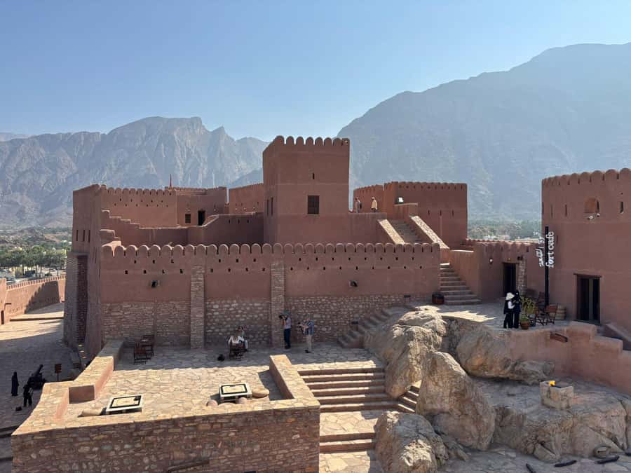 Muscat: full day tour to Nakhal, Rustaq and hot springs - Rustaq’s springs, farms, and old water channels