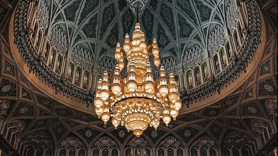 Muscat life and local culture city tour - The western route: villages, Seeb, and everyday Oman