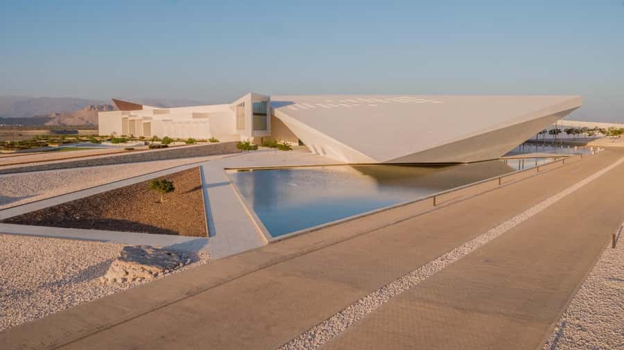 Muscat: Nizwa, Birkat Al Mouz & Oman Across Ages Museum - Key points at a glance