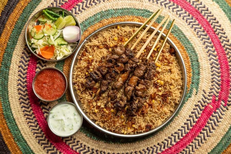 Muscat: Omani Food Tour with Shuwa & Halwa - Zanzibar snacks show Oman’s Indian Ocean connections