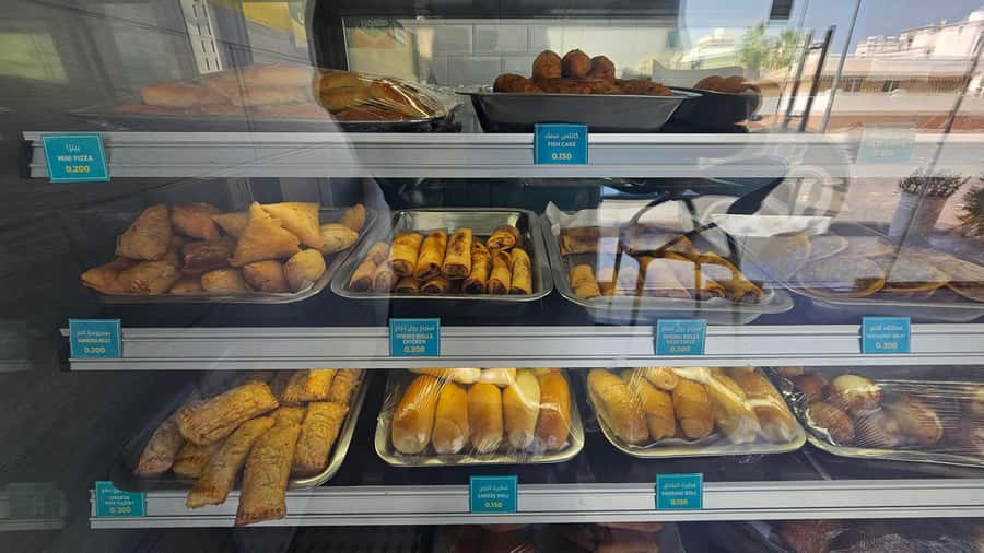Muscat: Omani Food Tour with Shuwa & Halwa - Mishkak closes the night with smoke and spice