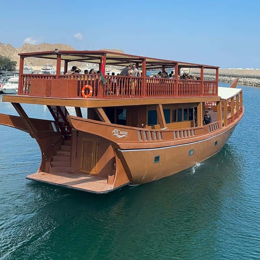Muscat: Omani Traditional Dhow Sunset Cruise - Practical tips for making the most of it