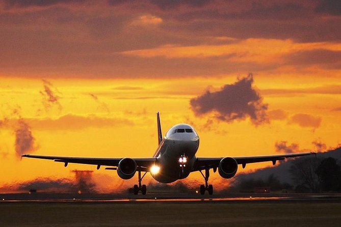 Muscat Private Departure Airport Transfer - A calm final ride through Muscat