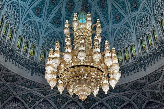 Muscat Private Evening City Tour with pickup from Hotels and Port - Royal Opera House: 30 minutes for evening photography