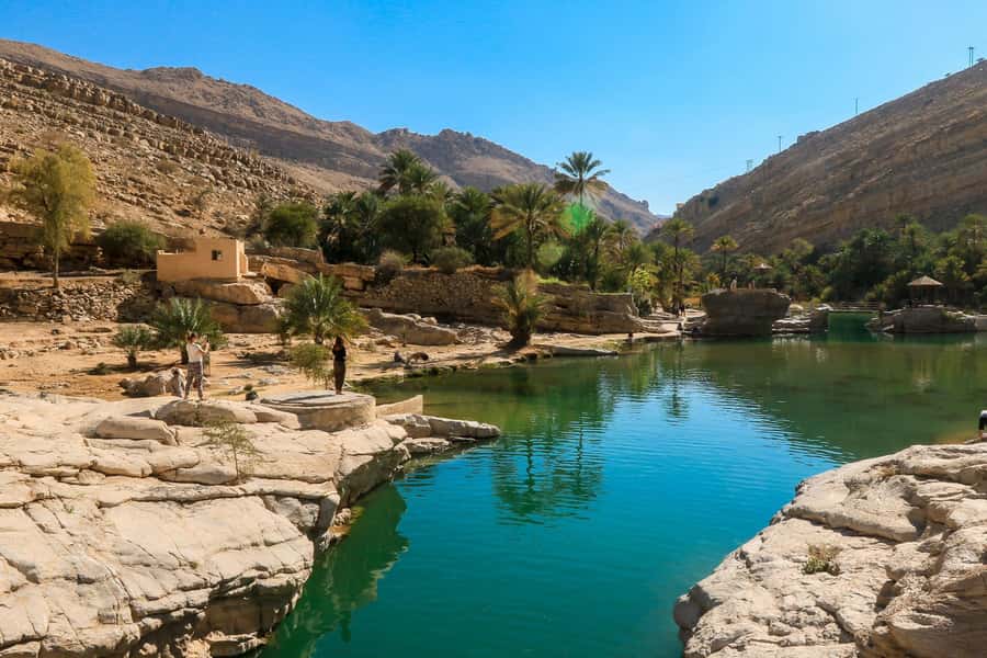 Muscat: Southern Treasures & Wadi Shab Tour with Audio Guide - Key points to know before booking