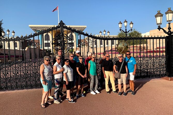 Muscat Tour Half Day - Bait Al Zubair puts Omani heritage in context