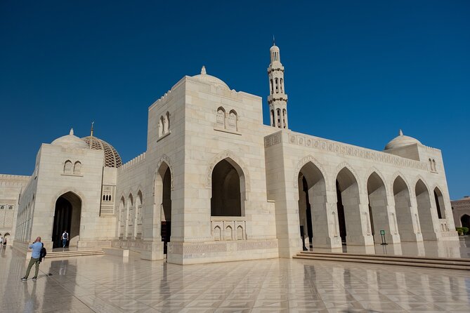 Muscat trasfer: airport trasfer to/from hotel in muscat - What you do not get with this service