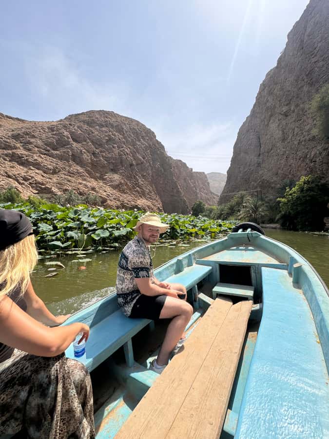 Muscat: Wadi Shab & Bimmah Sinkhole Tour with Pickup & Lunch - What the $130 price includes