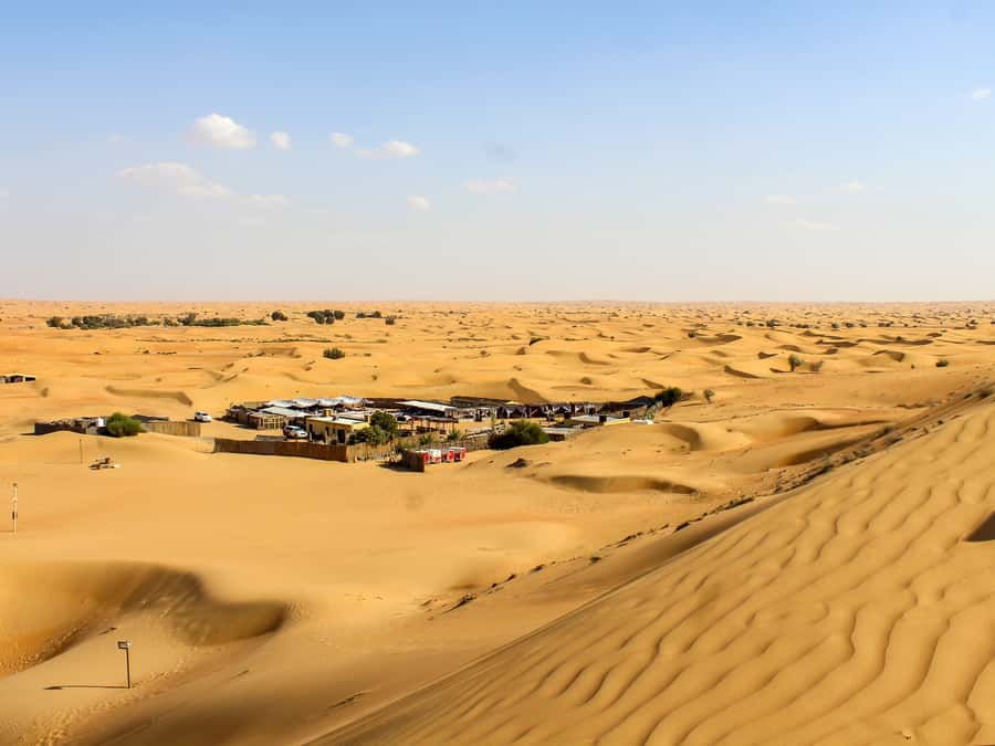 Muscat: Wahiba Sands Desert Sunset Tour with Dinner - The small-group 4x4 ride across Wahiba Sands