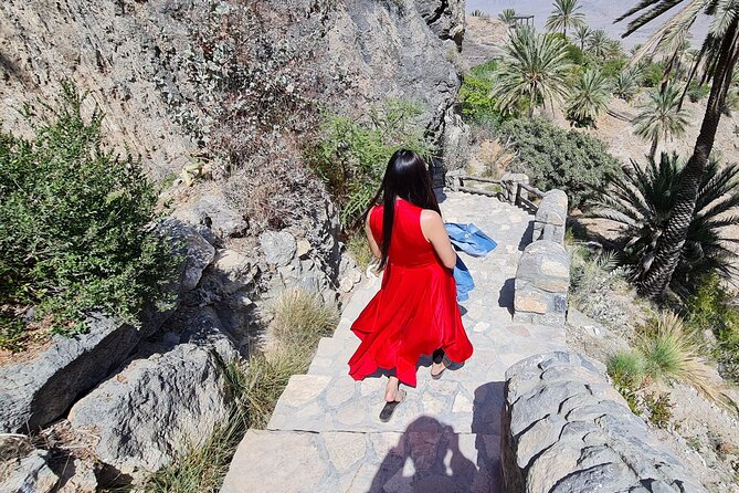 Nakhal Hotspring and Wakan Village Private Full Day Tour - Nakhal Fort is impressive, but check its status
