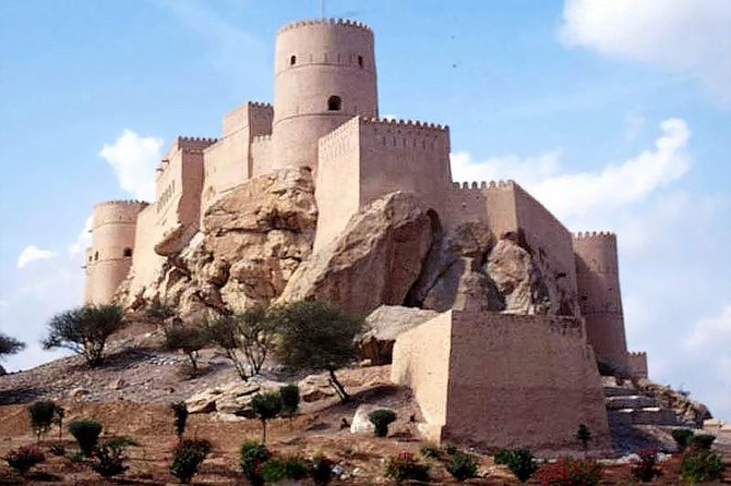 Nizwa Bahla & Jabrin Fort(Muscat tours) as private and custom trip - Friday timing can change the whole day
