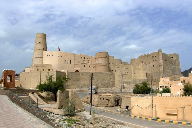 Nizwa Bahla & Jabrin Fort(Muscat tours) as private and custom trip - Bahla Fort and the old defensive towns