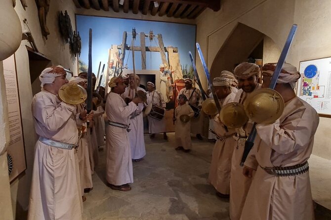 Nizwa Fort-Nizwa Souq-Birkat Al Mouz-Jebel Akhdar - Private Full Day Tour - Jebel Akhdar: high roads and cooler mountain air
