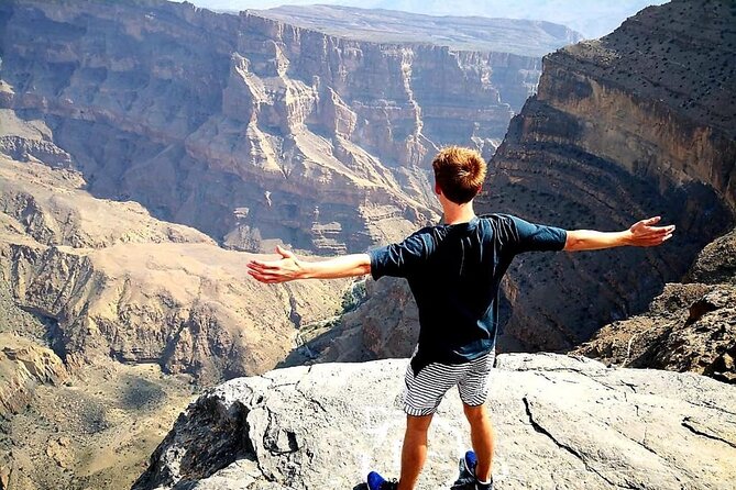 Nizwa Heritage & Jebel Shams Canyon – Private Tour from Muscat - The long drive from Muscat to Nizwa