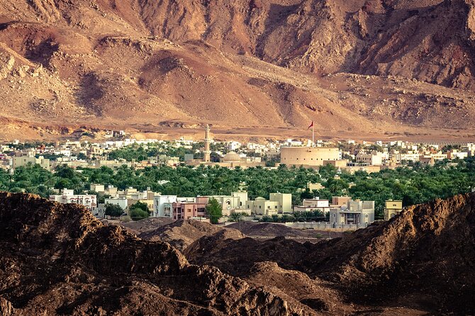 Oman Grand Canyon, Jebel Shams & Nizwa Full Day Tour - What the Private 4x4 Format Really Adds