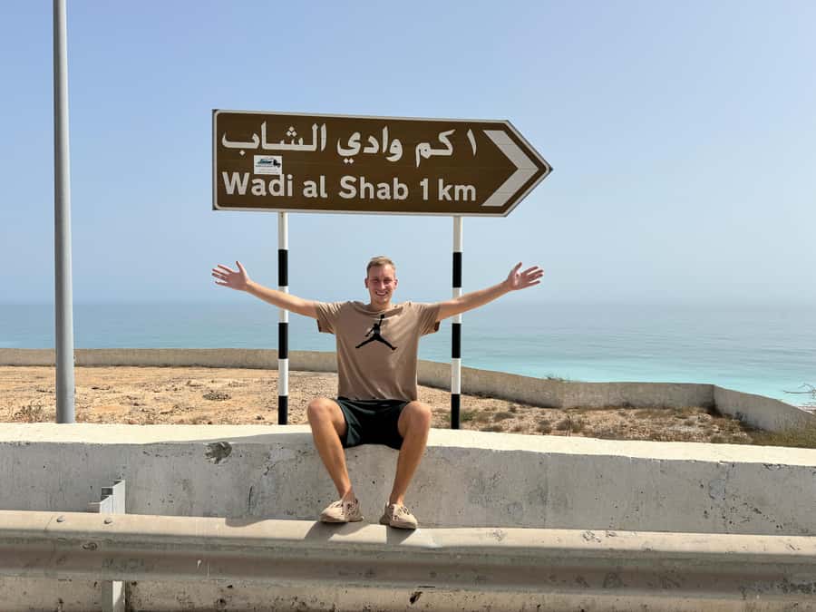 Oman’s Hidden Gems: Wadi Shab & Bimmah Sinkhole - Key points to know before booking