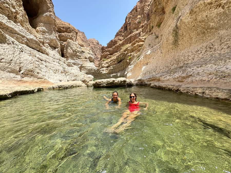 Oman’s Hidden Gems: Wadi Shab & Bimmah Sinkhole - What the $30 price really covers