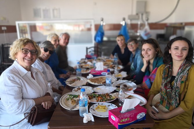 Premium Muscat half day excursion-Italian guide - What the guide adds to the route