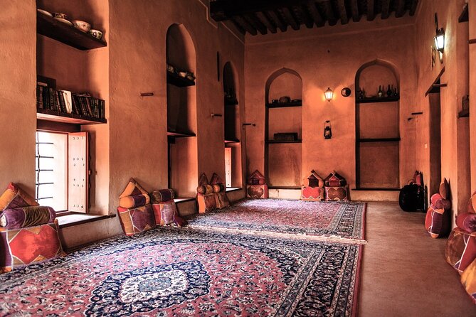 Private Day Tour to the Enchanting Forts of Nizwa - Leaving Muscat for the Hajar Mountains