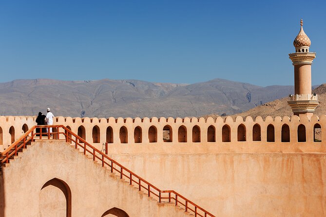 Private Day Tour to the Enchanting Forts of Nizwa - Nizwa Fort and its massive cannon tower