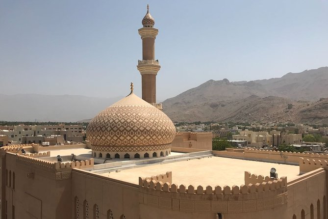 Private Day Trip to Nizwa, Jabal Akhdar (Green Mountain) & Birkat Al Moz - What the private format changes