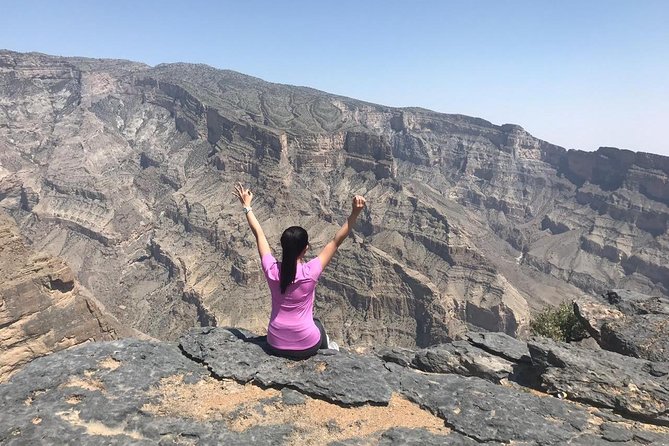 Private Day Trip to Nizwa & Jabal Shams (The Grand Canyon of Oman) - What the private format adds