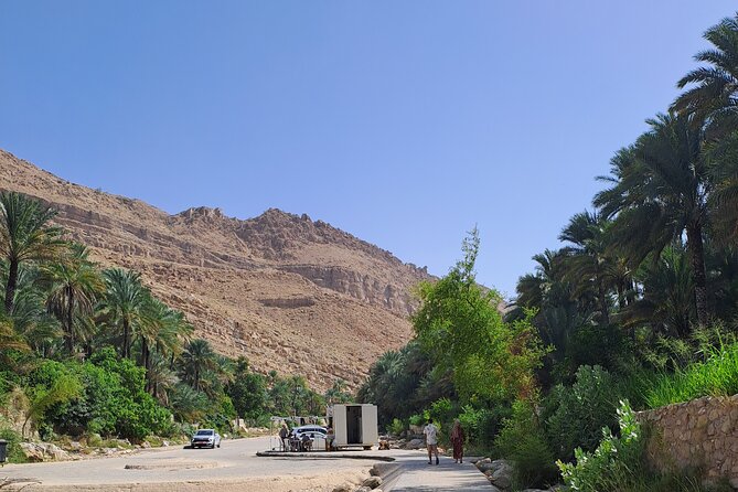 Private Desert and Wadi Tour in Oman - What happened to Sur and Wadi Shab?