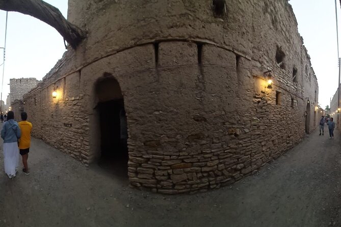 Private Full Day Historical Trip in Oman - Nizwa Souq and the Friday cattle market