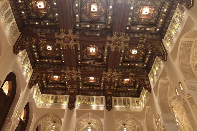 Private Full Day Muscat City Tour - Starting at Sultan Qaboos Grand Mosque