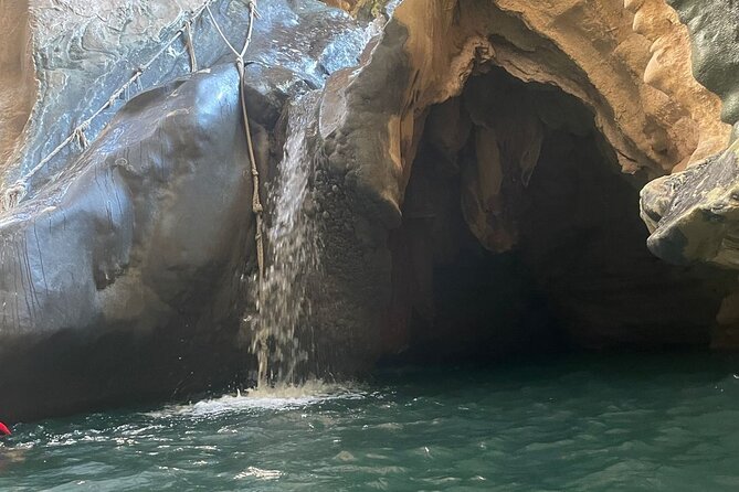 Private Full- Day Wadi Shab-Bimmah Sinkhole-Fins Beach Tour - Wadi Shab gives this Muscat tour its real character