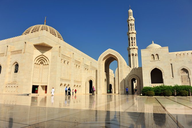 Private Half-Day Muscat City Tour - Grand Mosque: begin with the biggest sight