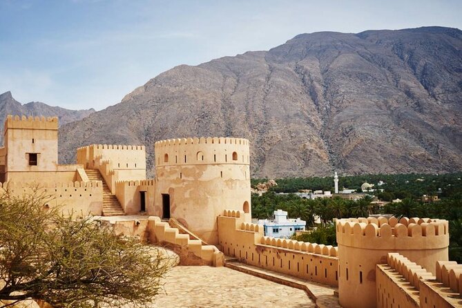 Private Half-Day Tour to Grand Mosque-Nakhal Fort and Hotspring - What the private format adds