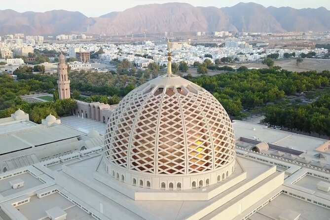 Private Half-Day Tour to Grand Mosque-Nakhal Fort and Hotspring - Is $109.80 per person good value?