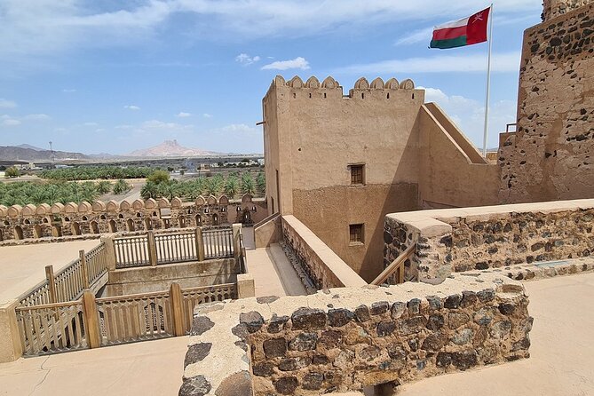 Private Historical Tour - Nizwa Fort - Nizwa Souq - Bahla Fort - Jabreen Castle - Nizwa Souq: Dates, Coffee, and Fragrant Spices