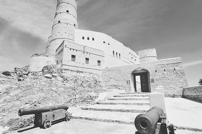 Private Historical Tour - Nizwa Fort - Nizwa Souq - Bahla Fort - Jabreen Castle - What the Private Guide Adds
