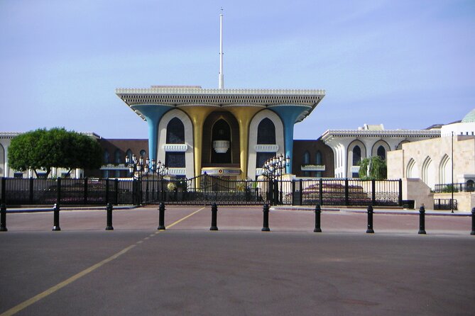 Private Muscat City Sightseeing Tour - A Fascinating Capital - How to get the best morning from the guide