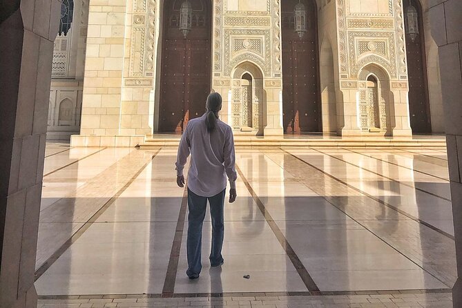 Private Muscat City Tour - 4 Hours Tour - Muttrah Souq, where the tour slows down