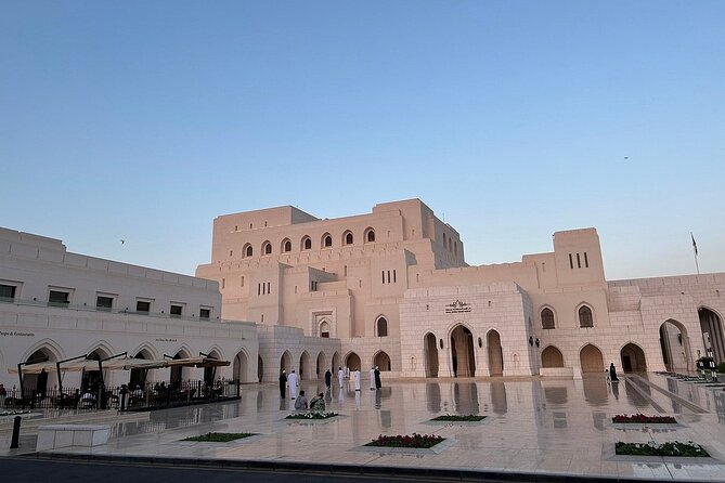 Private Muscat City Tour - Full Day - Al Alam Palace and the old Muscat harbor