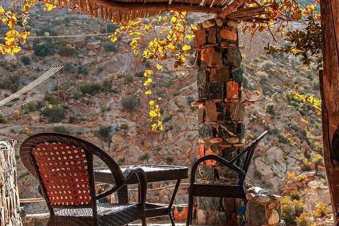 Private Tour to Jebel Akhdar Al Suwjara Village - Is $180 per person a fair price?