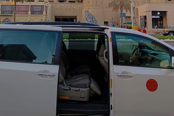 Private Transfer: To and From Muscat Airport - A straightforward arrival in Muscat