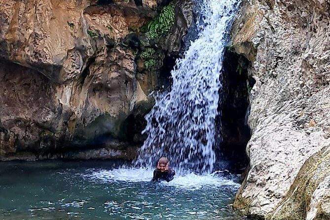 Private Wadi Tiwi - Bimmah Sinkhole - White Sand Beach - Full Day Tour - Wadi Tiwi: five hours among pools and plantations