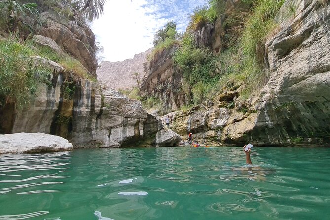 Private Wadi Tiwi - Bimmah Sinkhole - White Sand Beach - Full Day Tour - Swimming, walking, and the right fitness level