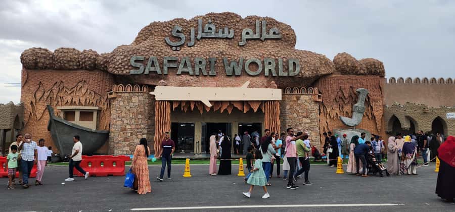 Safari World Zoo and Wahiba Sands with Sunset - Dinner at Sama al Wasil or a similar camp