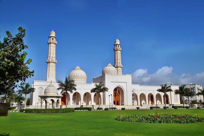 Salalah City Tour: Discover Salalahs Treasures with a Local Guide - Why this Salalah tour works as a first look