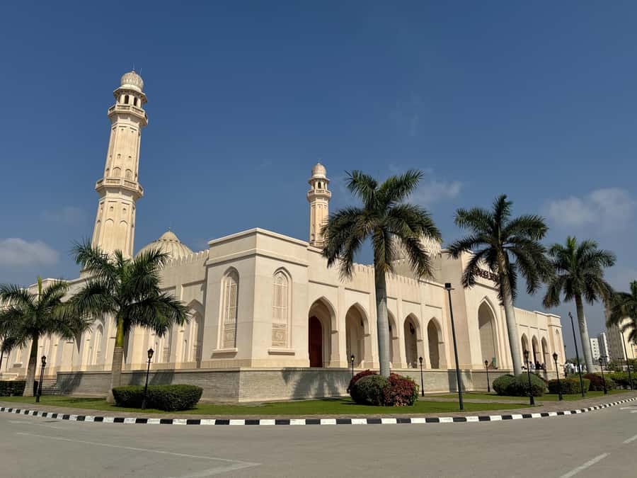 Salalah City Tour: Discover the Best of Oman’s Coastal Gem - Key points at a glance