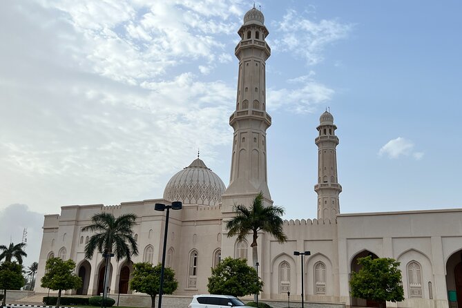 Salalah City Tour with History, Culture, Souq Shopping, Halwa - Al Baleed’s ruined mosque and coastal past