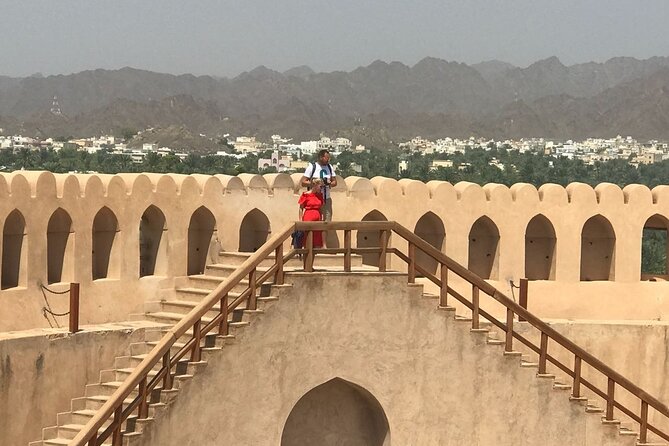 Tour Arwa 3 Days-2 Nights, Oman Tours Package - Wadi Bani Khalid: clear pools after the sand