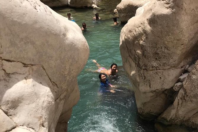 Tour Jawahir 2 Days-1 Night In Wahiba Sands, Oman Tours Package - What the $588 price covers